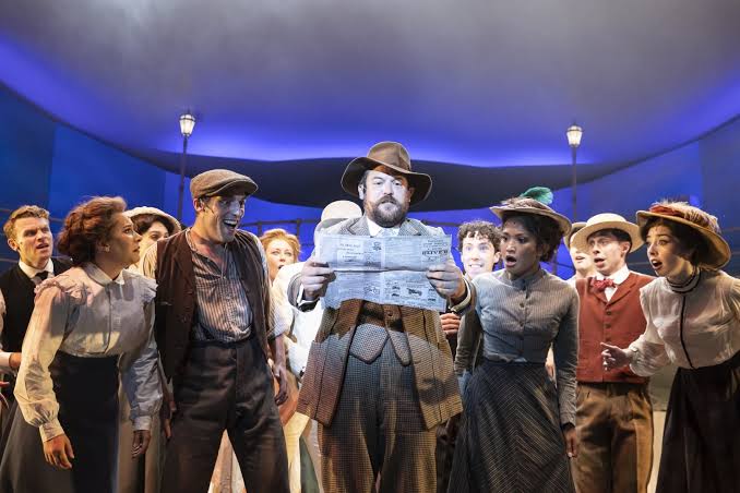 Half a Sixpence at Kilworth House Theatre production photograph 6