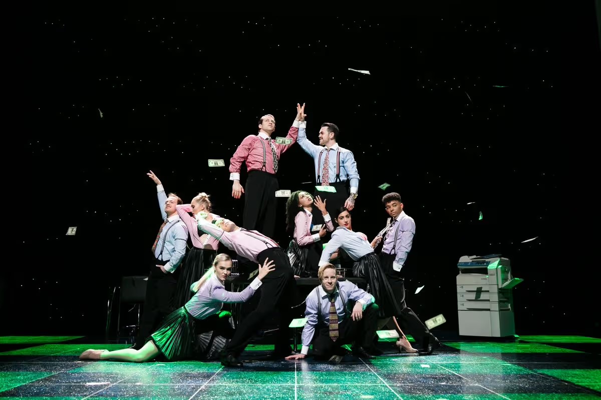 The Wedding Singer production photograph 2